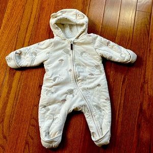 Neutral mushroom & hedgehog baby bunting suit